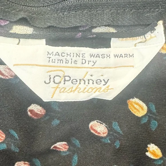 JCPenney Chiffon Crepe Vintage 70s Disco Handkerchief Scarf Hem Slip Dress - Picture 3 of 8